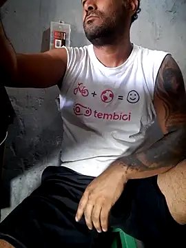 Snapshot of hecwil8 chatting on 9, 3, 2026 hecwil8 online show from 9, 3, 2026