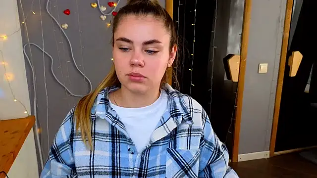 IsabellaBler online show from 21, 9, 2025