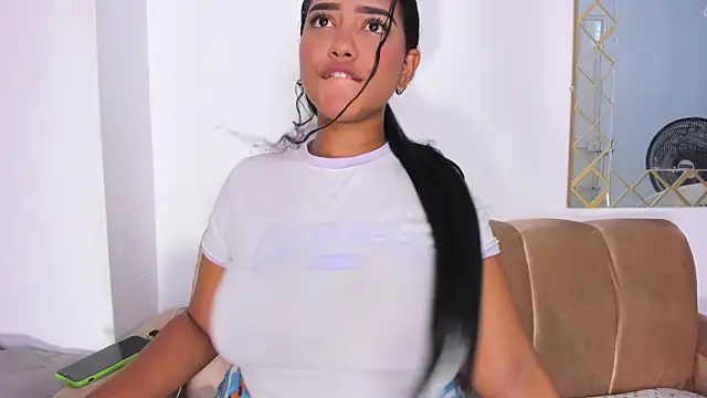 Snapshot of sharlot_evans_ chatting on 21, 3, 2026 sharlot evans online show from 21, 3, 2026