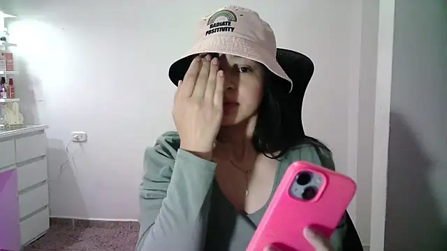 aineangeel online show from 8, 11, 2025