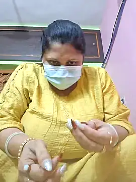 Snapshot of kunjan789 chatting on 3, 2, 2025 kunjan789 online show from 3, 2, 2025