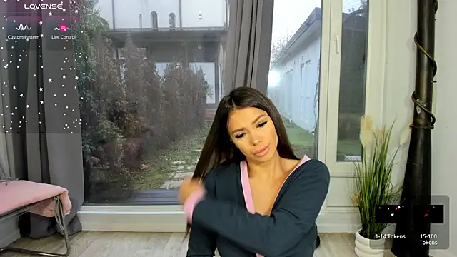 Selena Reeves online show from 28, 12, 2024