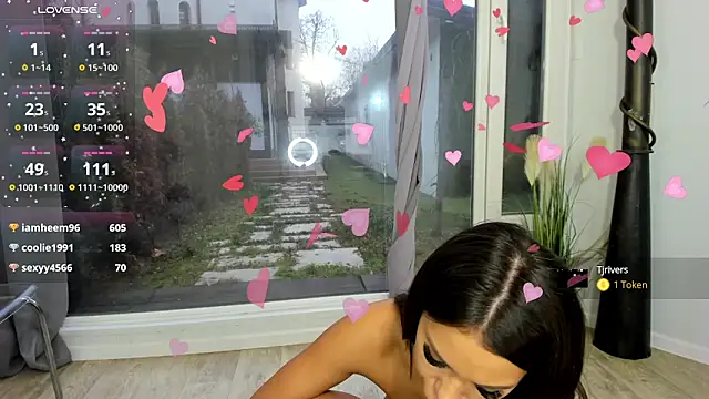 Selena Reeves online show from 28, 12, 2024