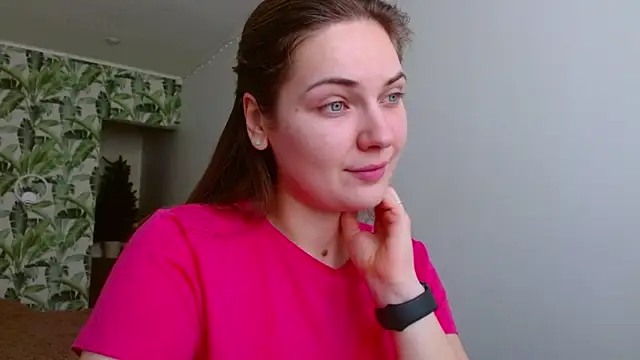 Olivia shine online show from 5, 1, 2025