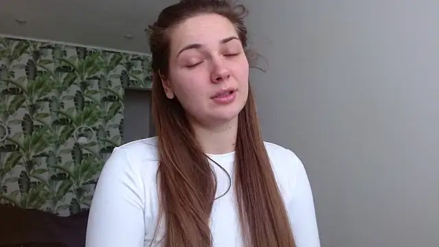 Olivia shine online show from 15, 2, 2026