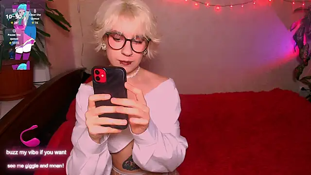  Moonlight t online show from 14, 9, 2025