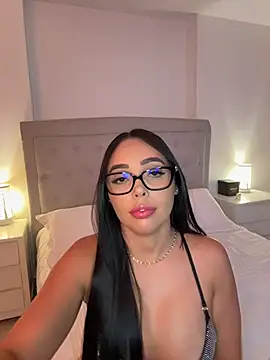 Snapshot of annyfosterr chatting on 13, 3, 2026 annyfosterr online show from 13, 3, 2026