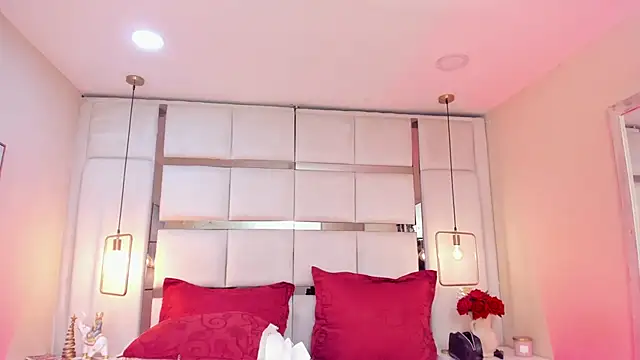 elizavenus online show from 1, 12, 2025