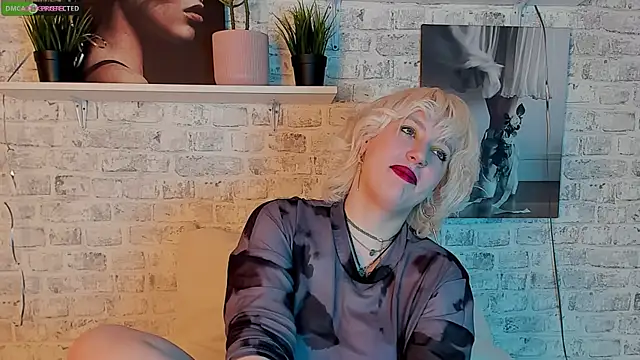 Snapshot of RachelCart chatting on 8, 3, 2025 RachelCart online show from 8, 3, 2025