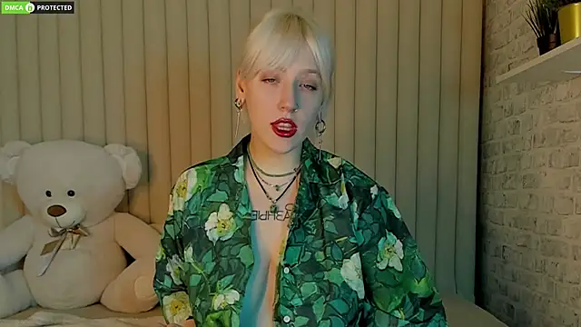 Snapshot of RachelCart chatting on 21, 3, 2025 RachelCart online show from 21, 3, 2025