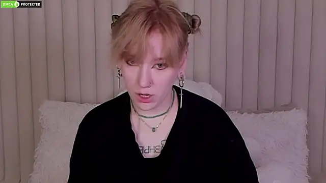 Snapshot of RachelCart chatting on 6, 10, 2025 RachelCart online show from 6, 10, 2025