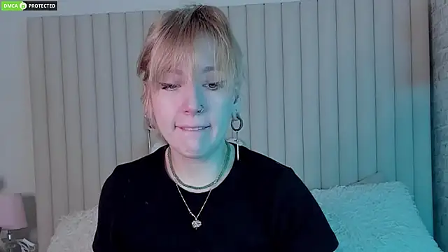 Snapshot of RachelCart chatting on 21, 11, 2025 RachelCart online show from 21, 11, 2025