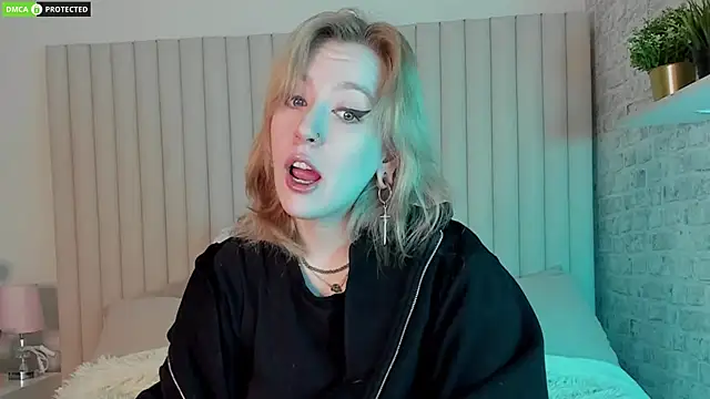 Snapshot of RachelCart chatting on 22, 11, 2025 RachelCart online show from 22, 11, 2025