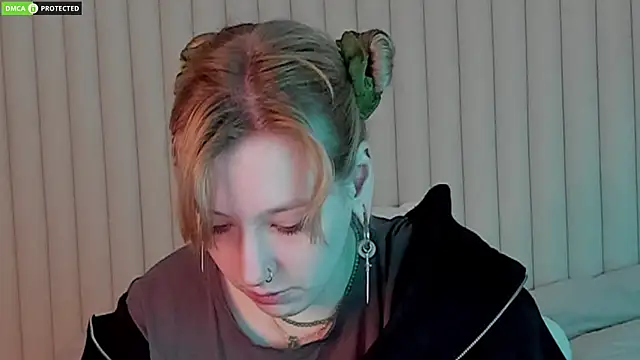 Snapshot of RachelCart chatting on 26, 11, 2025 RachelCart online show from 26, 11, 2025