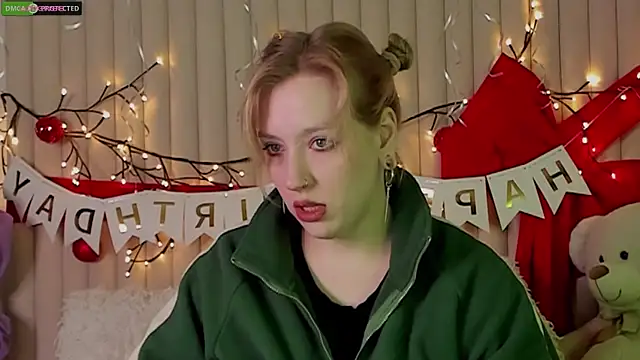 Snapshot of RachelCart chatting on 16, 12, 2025 RachelCart online show from 16, 12, 2025