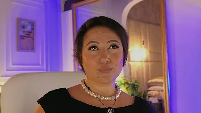 Victoria-Harper online show from 11, 9, 2025