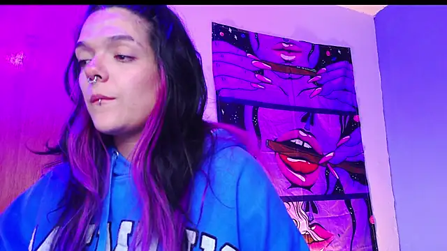 Snapshot of purple_em69 chatting on 11, 7, 2026 purple em69 online show from 11, 7, 2026