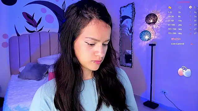 Snapshot of katherin_smith_ chatting on 5, 2, 2025 katherin smith online show from 5, 2, 2025