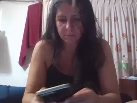 Snapshot of LucifernandaSw chatting on 10, 1, 2025 LucifernandaSw online show from 10, 1, 2025