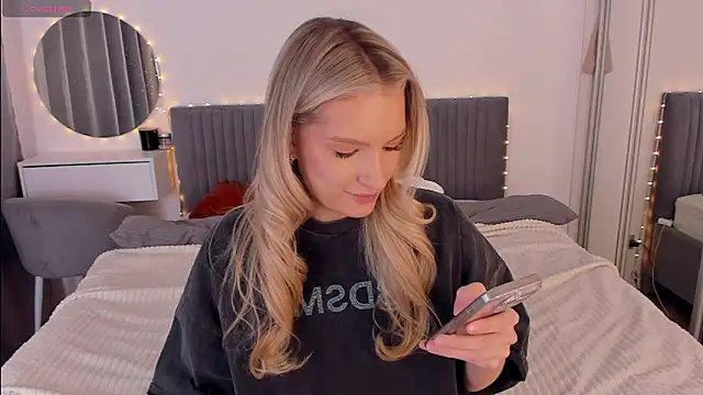 CassieRayss online show from 17, 1, 2026