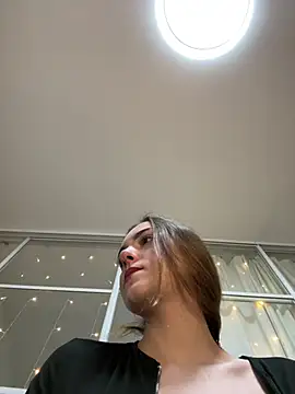 hotAssHell  online show from 10, 12, 2024