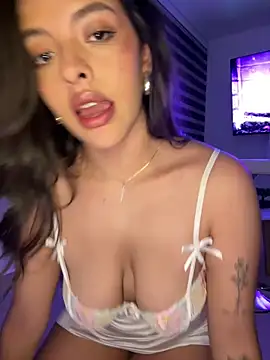 Snapshot of martina_duque_ chatting on 21, 3, 2025 martina duque online show from 21, 3, 2025