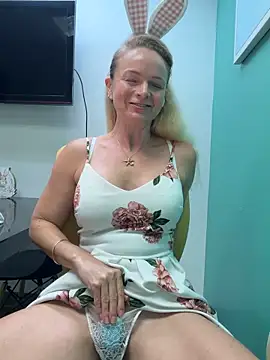 Snapshot of CindyOcean chatting on 3, 4, 2026 CindyOcean online show from 3, 4, 2026