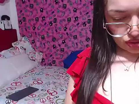 Snapshot of Angela_18honey chatting on 30, 5, 2026 Angela 18honey online show from 30, 5, 2026