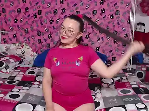 Snapshot of Angela_18honey chatting on 11, 6, 2026 Angela 18honey online show from 11, 6, 2026