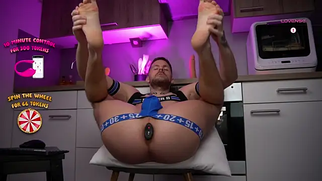 Snapshot of kennethwade chatting on 6, 12, 2024 kennethwade online show from 6, 12, 2024