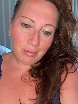 xsexycurvymilf online show from 11, 9, 2025