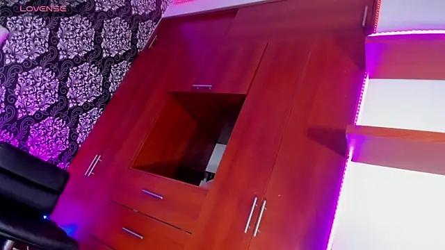 ivannapretyts online show from 9, 12, 2024