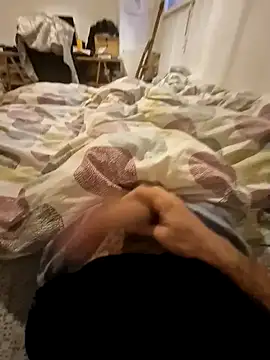 Snapshot of MarkBigDick35 chatting on 19, 12, 2024 MarkBigDick35 online show from 19, 12, 2024