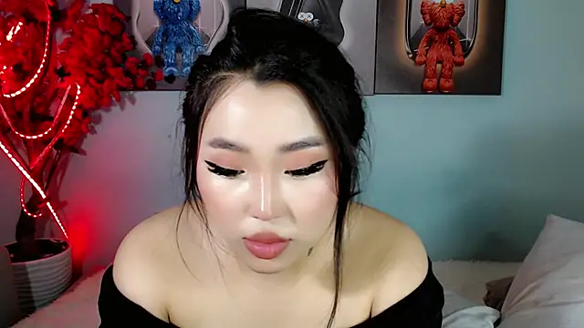 Snapshot of ichiben chatting on 3, 3, 2025 ichiben online show from 3, 3, 2025