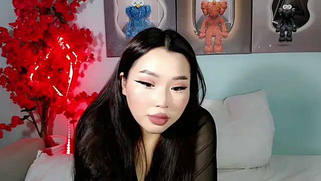 Snapshot of ichiben chatting on 8, 10, 2025 ichiben online show from 8, 10, 2025