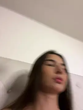 Snapshot of Coralinee_01 chatting on 19, 4, 2026 Coralinee 01 online show from 19, 4, 2026