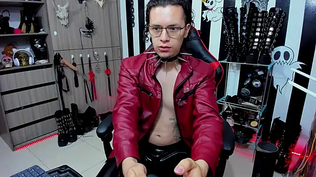 Snapshot of daven56 chatting on 27, 12, 2024 daven56 online show from 27, 12, 2024