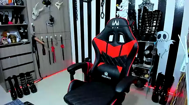 Snapshot of daven56 chatting on 29, 12, 2024 daven56 online show from 29, 12, 2024