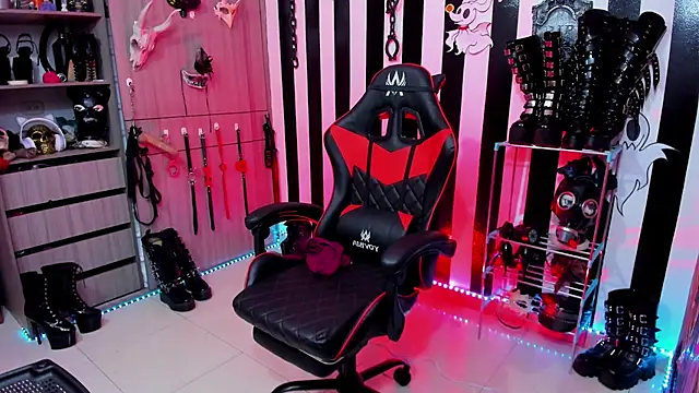 Snapshot of daven56 chatting on 11, 2, 2025 daven56 online show from 11, 2, 2025