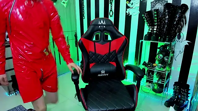 Snapshot of daven56 chatting on 13, 2, 2025 daven56 online show from 13, 2, 2025