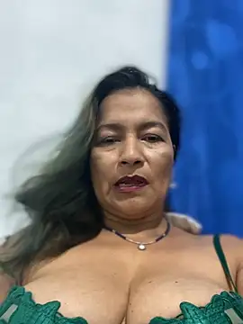 Snapshot of Jlo_69 chatting on 2, 4, 2026 Jlo 69 online show from 2, 4, 2026