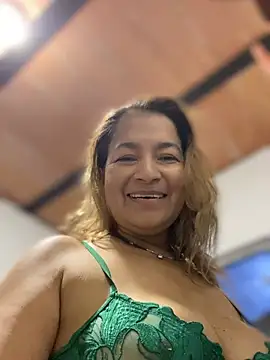 Snapshot of Jlo_69 chatting on 23, 4, 2026 Jlo 69 online show from 23, 4, 2026