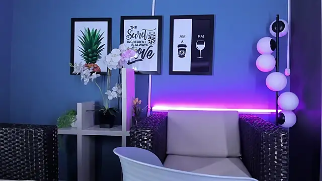 Amareto  online show from 9, 2, 2025