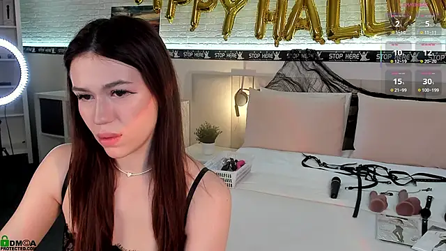 Snapshot of BelovedRuby chatting on 2, 11, 2025 BelovedRuby online show from 2, 11, 2025