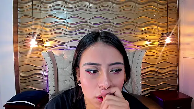 Snapshot of Andreita_Jones chatting on 18, 10, 2025 Andreita Jones online show from 18, 10, 2025