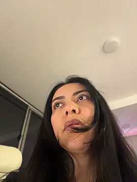 PetitLumiere online show from 13, 4, 2026