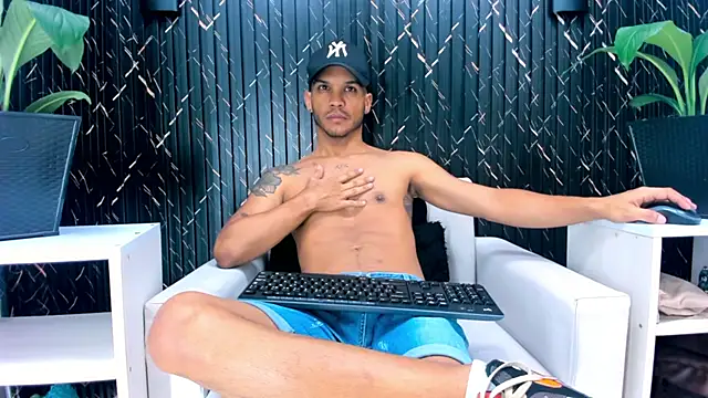 Snapshot of ricky_vill_ chatting on 30, 6, 2026 ricky vill online show from 30, 6, 2026