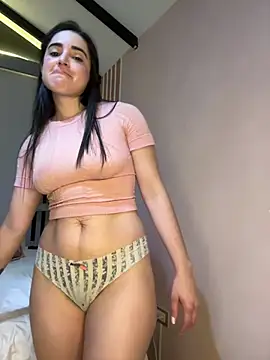 Victoria-And1 online show from 4, 2, 2025