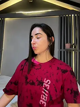 Victoria-And1 online show from 20, 3, 2025