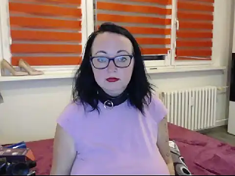 Alexie33 online show from 16, 2, 2025